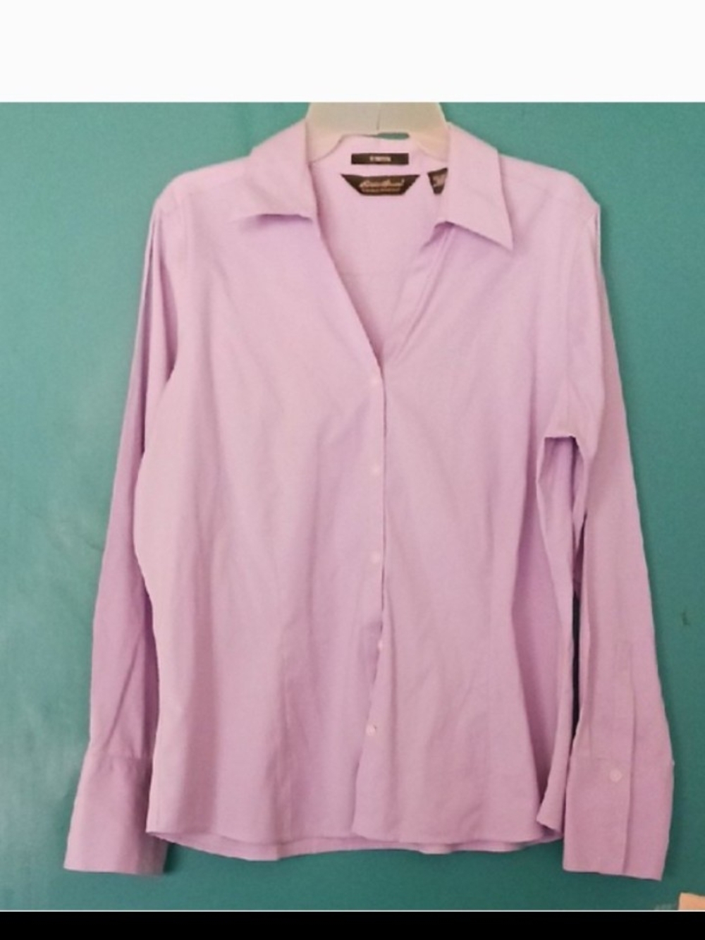 Eddie Bauer Lavender Button-Up wrinkle resistance Long Sleeve Button Down Shirt